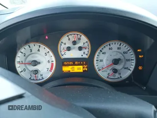 2008 Nissan Titan XE z VIN 1N6AA07FX8N309885, wystawiony jako IAAI lot #42847181 z przebiegiem 192 595 mil mil oraz . Historia ofert i sprzedaży dostępna na DreamBid. Obrazek 7.