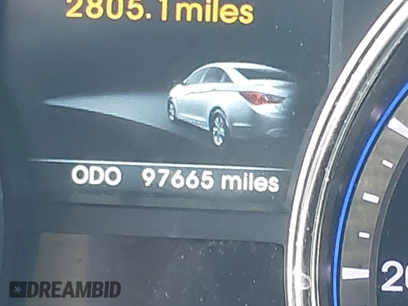 2014 Hyundai Sonata Limited with VIN 5NPEC4AB3EH911843, listed as a IAAI auction lot 42203811 with 97,665 mi miles and . Bid and sale history available at DreamBid. Image 7.