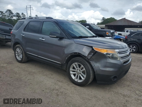 2014 Ford Explorer XLT with VIN 1FM5K7D82EGB71660, listed as a Copart auction lot 51976285 with 225,592 mi miles and Salvage Title. Bid and sale history available at carsss.com. Image 4.
