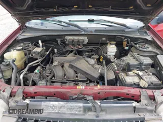 2006 Ford Escape XLT with VIN 1FMCU03136KB07686, listed as a IAAI auction lot 42199577 with 177,315 mi miles and . Bid and sale history available at DreamBid. Image 10.