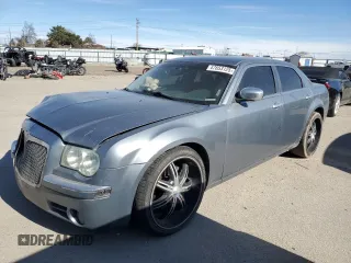 2007 Chrysler 300 C with VIN 2C3KA63H07H859237, listed as a Copart auction lot 47653125 with 175,711 mi miles and Salvage Title. Bid and sale history available at DreamBid. Image 1.