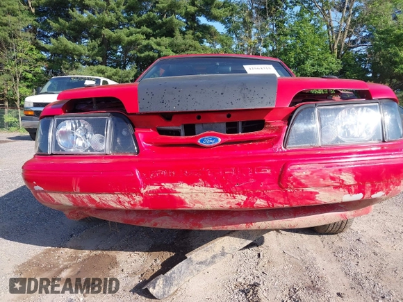 1988 Ford Mustang with VIN 1FABP41E3JF149982, listed as a IAAI auction lot 42564315 with 83,479 mi miles and . Bid and sale history available at DreamBid. Image 13.