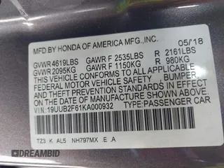 2019 Acura TLX w/A-Spec Pkg z VIN 19UUB2F61KA000932, wystawiony jako IAAI lot #42164064 z przebiegiem 79 080 mil mil oraz . Historia ofert i sprzedaży dostępna na DreamBid. Obrazek 9.