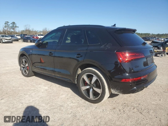 2024 Audi Q5 S line Premium Plus with VIN WA1EAAFY2R2050674, listed as a Copart auction lot 47789555 with 2,275 mi miles and Salvage Title. Bid and sale history available at carsss.com. Image 2.