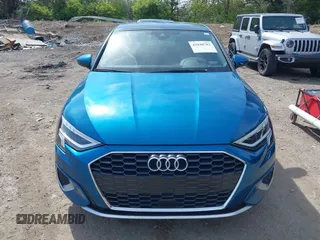 2023 Audi A3 Premium z VIN WAUAUDGY1PA084908, wystawiony jako IAAI lot #42048782 z przebiegiem 28 860 mil mil oraz . Historia ofert i sprzedaży dostępna na DreamBid. Obrazek 12.