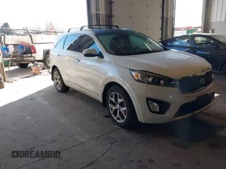2016 Kia Sorento SX with VIN 5XYPKDA51GG183763, listed as a IAAI auction lot 41513849 with 164,269 mi miles. Bid and sale history available at carsss.com. Image 1.