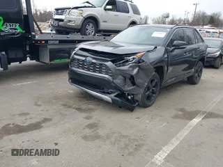 2021 Toyota RAV4 Hybrid XSE with VIN 4T3E6RFV9MU053485, listed as a IAAI auction lot 41761892 with 36,156 mi miles. Bid and sale history available at carsss.com. Image 17.