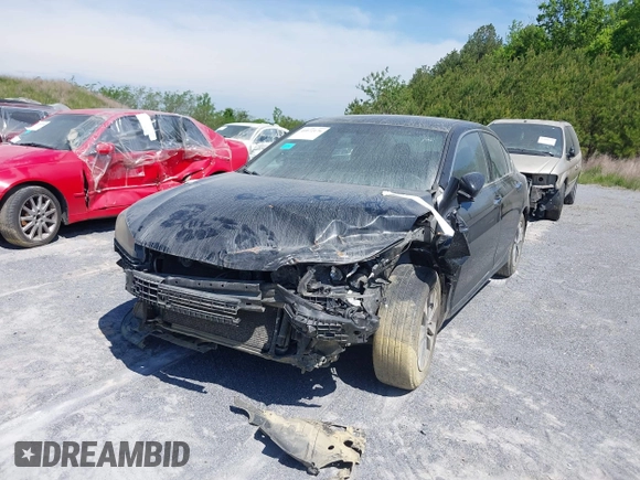 2015 Honda Accord LX with VIN 1HGCR2F32FA013367, listed as a IAAI auction lot 40872176 with 170,000 mi miles and . Bid and sale history available at carsss.com. Image 6.