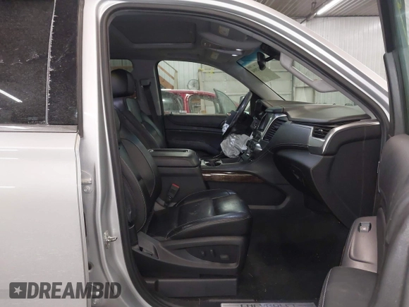 2018 Chevrolet Suburban LT z VIN 1GNSKHKC2JR201282, wystawiony jako IAAI lot #41312994 z przebiegiem 99 783 mil mil oraz . Historia ofert i sprzedaży dostępna na DreamBid. Obrazek 5.