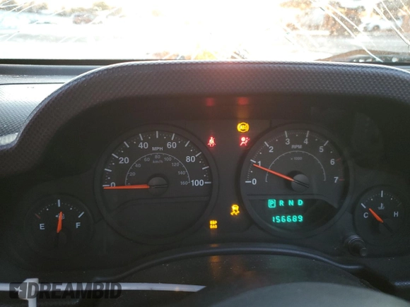 2007 Jeep Wrangler X with VIN 1J4FA24137L107083, listed as a Copart auction lot 88334565 with 156,689 mi miles and Salvage Title. Bid and sale history available at carsss.com. Image 9.