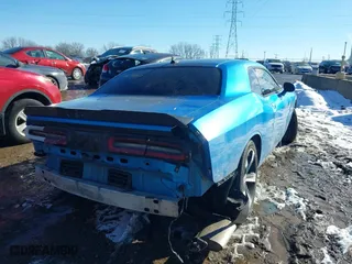 2015 Dodge Challenger R/T with VIN 2C3CDZAT4FH783167, listed as a IAAI auction lot 41637150 with 155,076 mi miles. Bid and sale history available at carsss.com. Image 4.