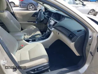 2013 Honda Accord Sdn EX-L with VIN 1HGCR2F88DA173150, listed as a IAAI auction lot 41998370 with 98,512 mi miles. Bid and sale history available at carsss.com. Image 5.