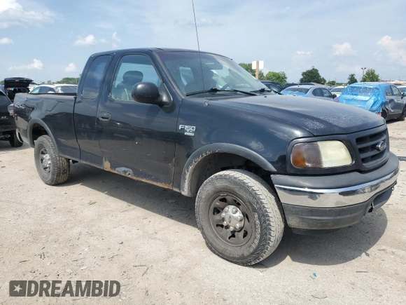 2003 Ford F-150 XL with VIN 2FTPX18L13CA34024, listed as a Copart auction lot 62133645 with 224,922 mi miles and Salvage title. Bid and sale history available at DreamBid. Image 4.
