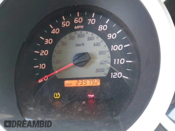 2007 Toyota Tacoma with VIN 5TENX22N77Z466346, listed as a IAAI auction lot 41450614 with 239,792 mi miles. Bid and sale history available at carsss.com. Image 7.