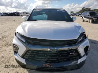 2025 Chevrolet Blazer RS z VIN 3GNKBERS9SS115056, wystawiony jako Copart lot #87266304 z przebiegiem 916 mil mil oraz Szkoda całkowita • Salvage title. Historia ofert i sprzedaży dostępna na DreamBid. Obrazek 5.