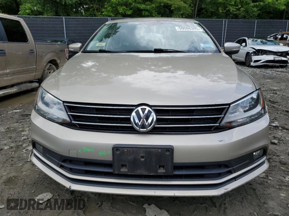 2016 Volkswagen Jetta SEL z VIN 3VWL17AJ3GM205357, wystawiony jako Copart lot #59086395 z przebiegiem 104 939 mil mil oraz Szkoda całkowita • Salvage title. Historia ofert i sprzedaży dostępna na DreamBid. Obrazek 5.