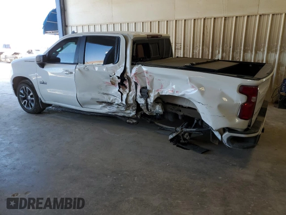 2024 Chevrolet Silverado 1500 RST with VIN 1GCPADED9RZ140250, listed as a Copart auction lot 77945184 with 21,301 mi miles and Salvage Title. Bid and sale history available at carsss.com. Image 2.