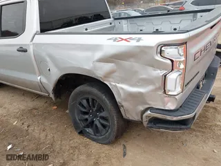 2021 Chevrolet Silverado 1500 Custom with VIN 3GCPYBEK2MG211442, listed as a IAAI auction lot 40985594 with 78,523 mi miles. Bid and sale history available at carsss.com. Image 6.