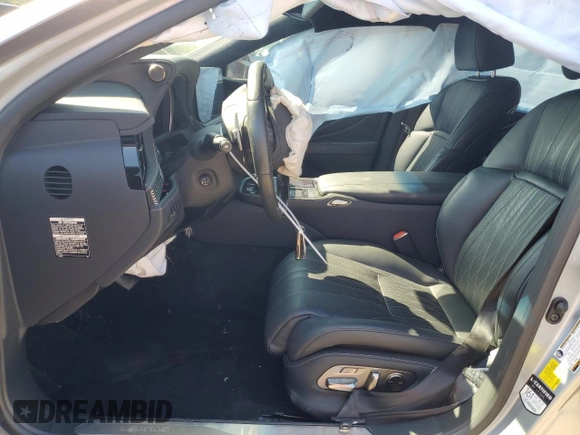 2021 Lexus LS 500 z VIN JTHD51FF8M5013672, wystawiony jako Copart lot #74357794 z przebiegiem 80 191 mil mil oraz Szkoda całkowita • Salvage title. Historia ofert i sprzedaży dostępna na DreamBid. Obrazek 7.