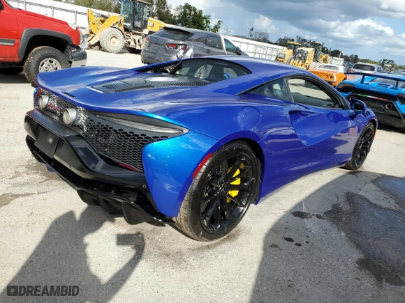 2024 McLaren Artura with VIN SBM16AEA2RW002389, listed as a Copart auction lot 74246334 with 1,374 mi miles and Non Repairable. Bid and sale history available at carsss.com. Image 3.