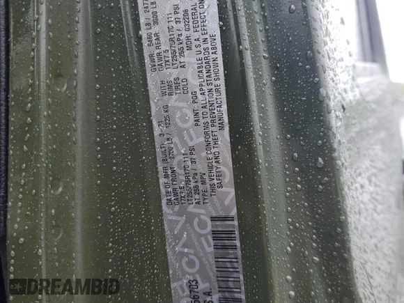 2021 Jeep Wrangler Unlimited Sport S z VIN 1C4HJXDG4MW666703, wystawiony jako Copart lot #57576015 z przebiegiem Nie podano mil oraz Czysty tytuł • Clean title. Historia ofert i sprzedaży dostępna na DreamBid. Obrazek 13.
