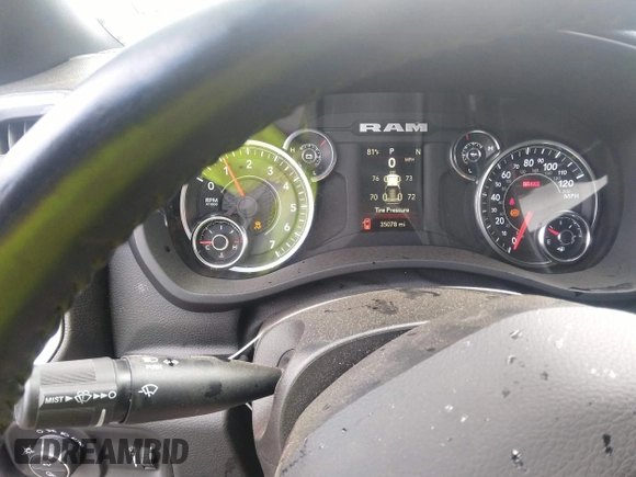 2024 Ram 2500 Big Horn z VIN 3C6UR5DJ6RG303615, wystawiony jako IAAI lot #42648825 z przebiegiem 35 078 mil mil oraz . Historia ofert i sprzedaży dostępna na DreamBid. Obrazek 7.