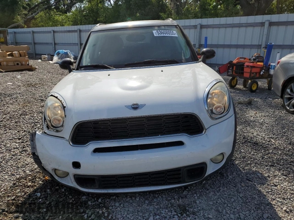 2014 MINI Countryman S with VIN WMWZC3C59EWT00838, listed as a Copart auction lot 53608055 with 114,520 mi miles and Non Repairable. Bid and sale history available at DreamBid. Image 5.
