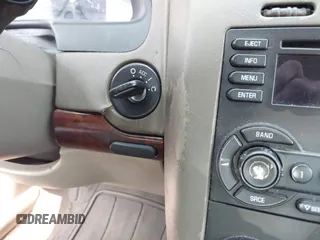 2004 Chevrolet Malibu Maxx LS z VIN 1G1ZT64894F198901, wystawiony jako IAAI lot #42207991 z przebiegiem Nie podano mil oraz . Historia ofert i sprzedaży dostępna na DreamBid. Obrazek 11.