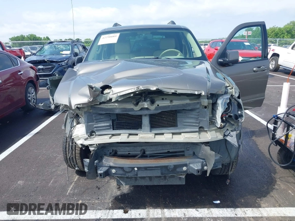 2006 Ford Explorer Eddie Bauer с VIN 1FMEU64E46UA91712, выставлен на аукционе IAAI как лот 42290089 с пробегом 184 684 миль миль и . История ставок и продаж доступна на DreamBid. Изображение 6.