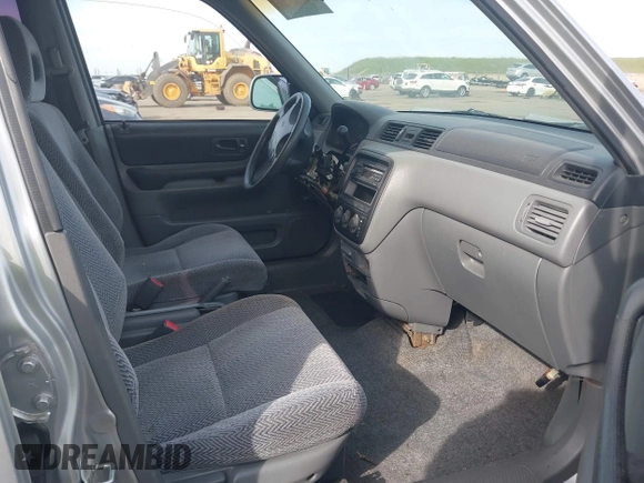 1998 Honda CR-V EX with VIN JHLRD1862WC058244, listed as a IAAI auction lot 41657867 with 183,655 mi miles. Bid and sale history available at carsss.com. Image 5.