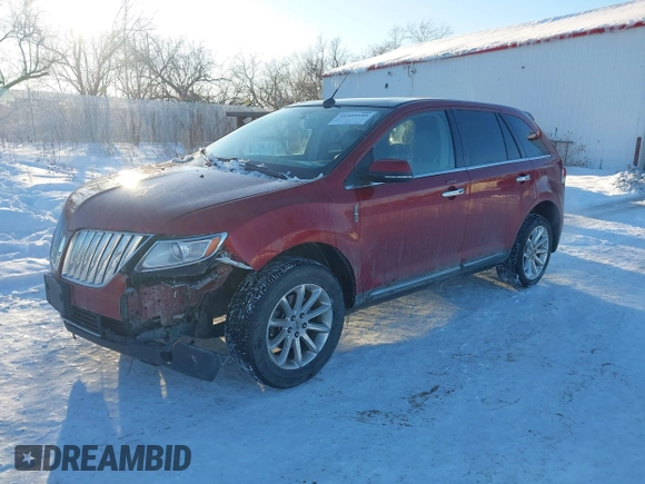 2013 Lincoln MKX z VIN 2LMDJ8JK3DBL40826, wystawiony jako IAAI lot #41522140 z przebiegiem 125 237 mil mil oraz . Historia ofert i sprzedaży dostępna na DreamBid. Obrazek 17.
