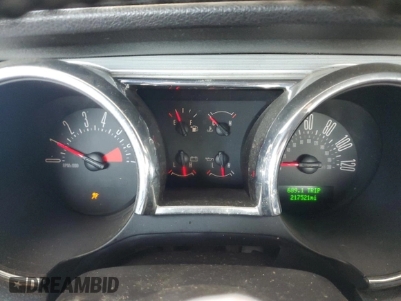 2006 Ford Mustang Standard with VIN 1ZVFT80N365119181, listed as a Copart auction lot 70255784 with 217,521 mi miles and Non Repairable. Bid and sale history available at carsss.com. Image 9.