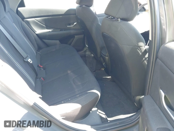 2024 Hyundai Elantra SEL with VIN KMHLM4DG1RU756860, listed as a IAAI auction lot 41887650 with 9,250 mi miles. Bid and sale history available at carsss.com. Image 8.