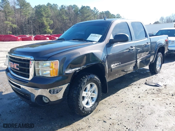 2011 GMC Sierra 1500 SLE with VIN 3GTP1VE06BG207203, listed as a IAAI auction lot 41495972 with 151,239 mi miles. Bid and sale history available at carsss.com. Image 17.