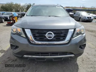 2020 Nissan Pathfinder S z VIN 5N1DR2AN4LC592594, wystawiony jako Copart lot #52460125 z przebiegiem 86 655 mil mil oraz Szkoda całkowita • Salvage title. Historia ofert i sprzedaży dostępna na DreamBid. Obrazek 5.