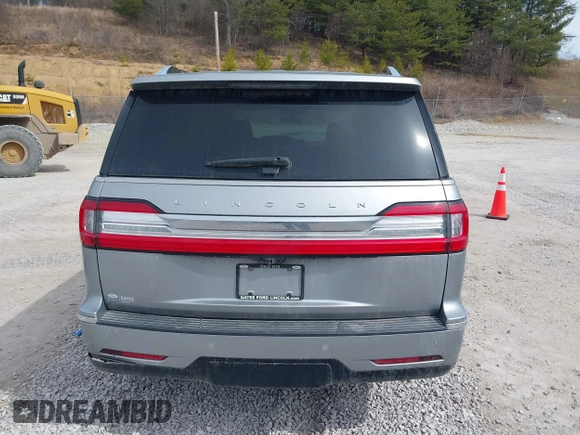 2020 Lincoln Navigator with VIN 5LMJJ2NTXLEL09782, listed as a IAAI auction lot 41639938 with 59,125 mi miles and . Bid and sale history available at DreamBid. Image 17.