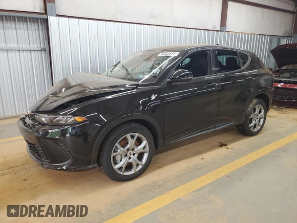 2024 Dodge Hornet R/T with VIN ZACPDFCW6R3A32178, listed as a Copart auction lot 54323845 with 0 mi miles and Salvage Title. Bid and sale history available at carsss.com. Image 1.