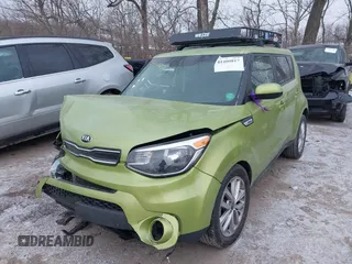 2018 Kia Soul + with VIN KNDJP3A53J7888330, listed as a IAAI auction lot 41400817 with 100,738 mi miles. Bid and sale history available at carsss.com. Image 18.