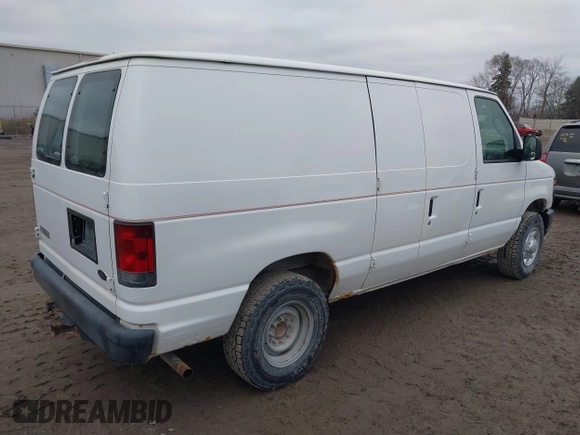 2008 Ford Econoline Cargo Commercial with VIN 1FTNE24W68DB10377, listed as a IAAI auction lot 41110699 with 252,737 mi miles and . Bid and sale history available at carsss.com. Image 4.