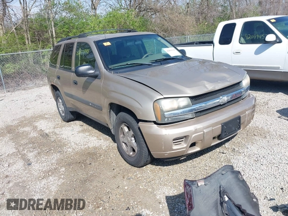 2004 Chevrolet TrailBlazer LT with VIN 1GNDS13S142422830, listed as a IAAI auction lot 42054144 with 218,042 mi miles and . Bid and sale history available at DreamBid. Image 1.