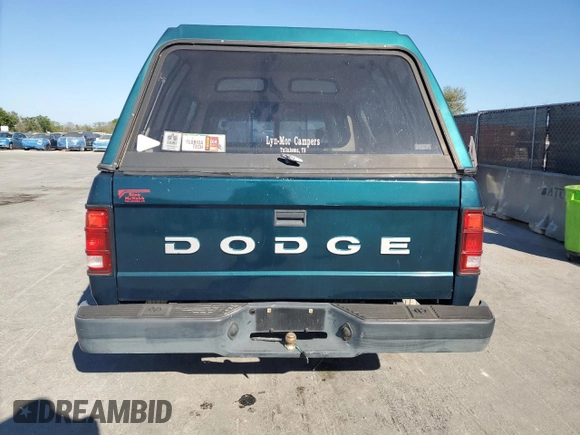 1993 Dodge Dakota with VIN 1B7FL23X8PS292033, listed as a Copart auction lot 48995955 with 103,197 mi miles and Clean Title. Bid and sale history available at DreamBid. Image 6.