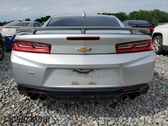 2016 Chevrolet Camaro 2SS with VIN 1G1FG1R76G0141332, listed as a Copart auction lot 55898725 with 70,810 mi miles and Salvage title. Bid and sale history available at DreamBid. Image 6.