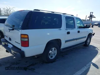 2003 Chevrolet Suburban LS with VIN 1GNEC16T13J106726, listed as a IAAI auction lot 41723307 with 217,062 mi miles. Bid and sale history available at carsss.com. Image 4.