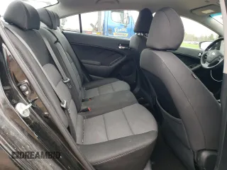 2015 Kia Forte LX with VIN KNAFX4A62F5365000, listed as a Copart auction lot 53270205 with 172,676 mi miles and Clean Title. Bid and sale history available at DreamBid. Image 10.