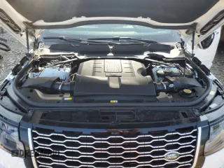 2020 Land Rover Range Rover P525 HSE with VIN SALGS2SE6LA596610, listed as a Copart auction lot 61642135 with 31,829 mi miles and Salvage title. Bid and sale history available at DreamBid. Image 11.