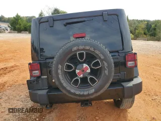 2018 Jeep Wrangler JK Unlimited Sahara with VIN 1C4BJWEG6JL850133, listed as a Copart auction lot 73607534 with 172,299 mi miles and Salvage Title. Bid and sale history available at carsss.com. Image 6.