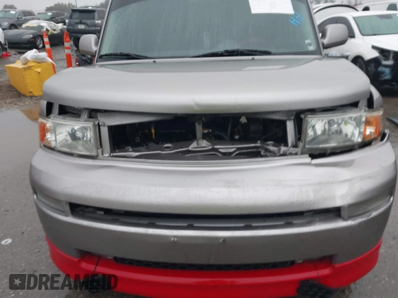 2005 Scion xB z VIN JTLKT324250181812, wystawiony jako IAAI lot #41738739 z przebiegiem 177 951 mil mil oraz . Historia ofert i sprzedaży dostępna na DreamBid. Obrazek 6.