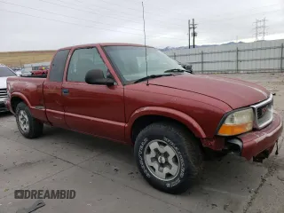 1998 GMC Sonoma SLS with VIN 1GTCT19X7W8511001, listed as a Copart auction lot 84243954 with 169,663 mi miles and Clean Title. Bid and sale history available at carsss.com. Image 4.