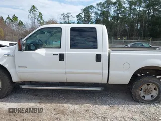 2006 Ford F-250 XL z VIN 1FTSW21P36EA12234, wystawiony jako IAAI lot #41218439 z przebiegiem 366 410 mil mil oraz . Historia ofert i sprzedaży dostępna na DreamBid. Obrazek 14.