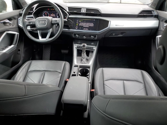 2021 Audi Q3 S line Premium with VIN WA1DECF39M1024927, listed as a Copart auction lot 58992105 with 100,886 mi miles and Salvage title. Bid and sale history available at DreamBid. Image 8.